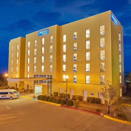 City Express By Marriott Cananea エクステリア 写真